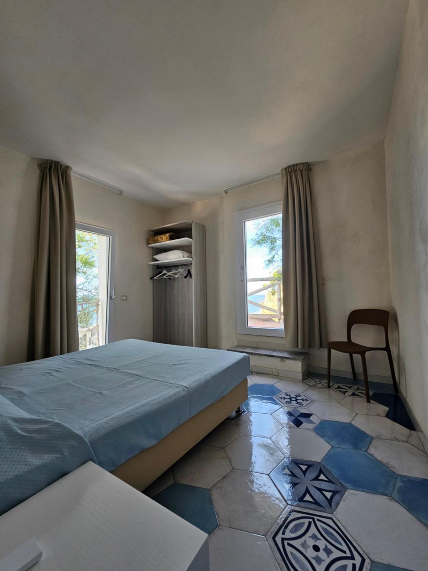 Aparthotel - Mare Pomonte